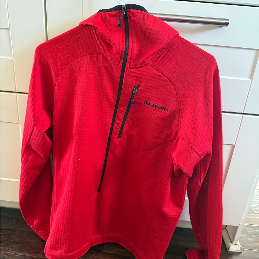 Medium Patagonia R1 3/4 Zip Hoody (read description)